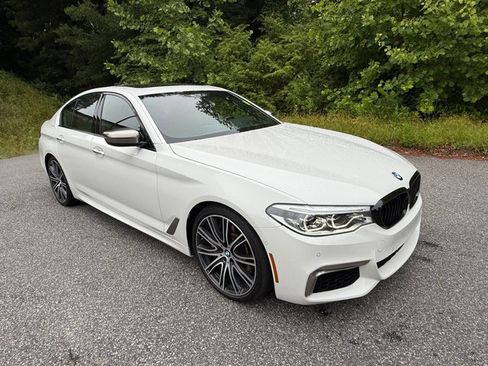 Used 2018 BMW M550i xDrive AWD/4WD image 4