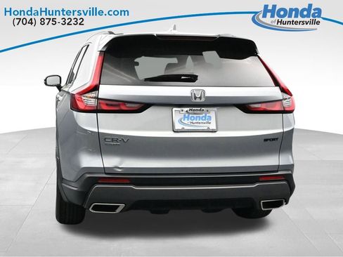 Used 2025 Honda CR-V Sport image 6