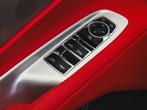 Used 2024 Chevrolet Corvette Stingray Preferred Conv w/ Z51 Performance Package RWD image 13