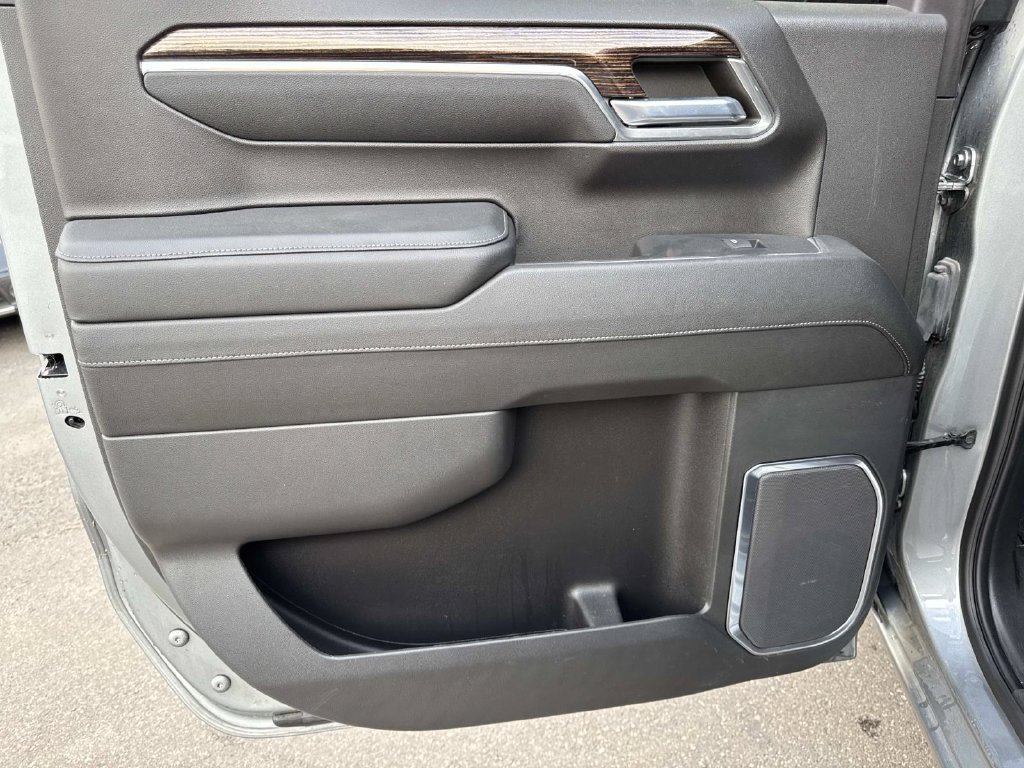 Used 2023 GMC Sierra 1500 Elevation RWD image 13
