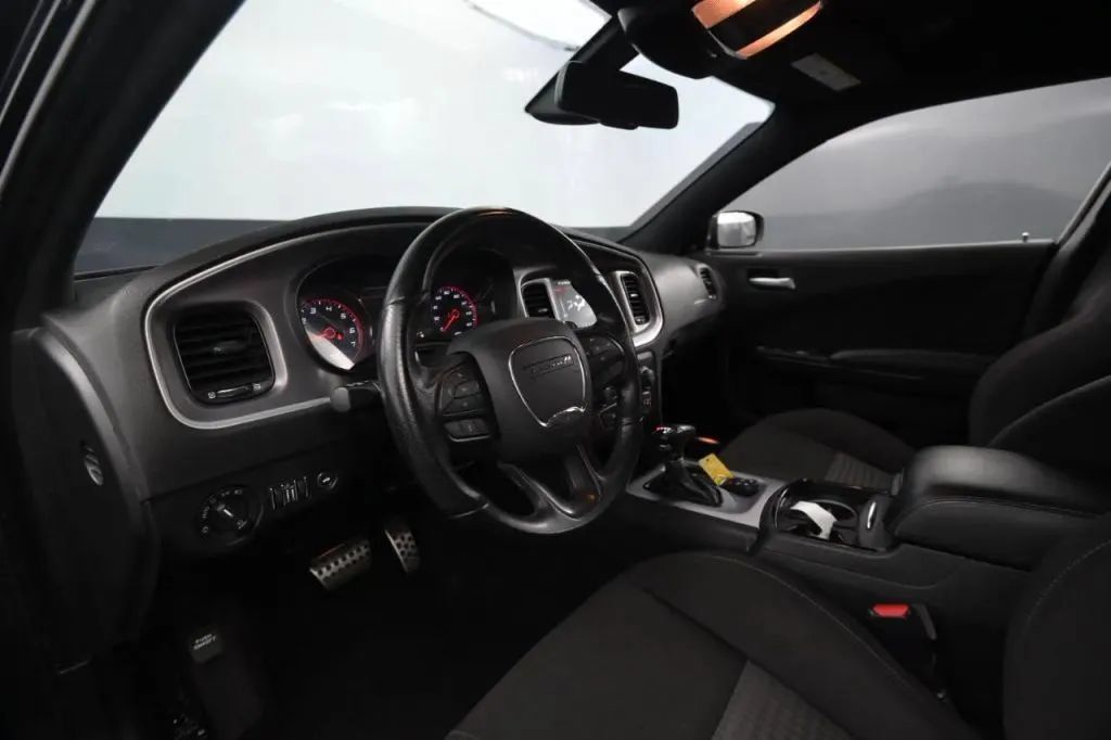 Used 2021 Dodge Charger R/T w/ Blacktop Package RWD image 40