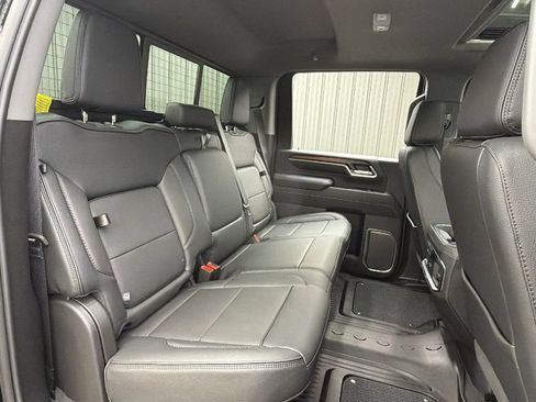 Used 2026 GMC Sierra 3500 Denali w/ Denali Reserve Package AWD/4WD image 40