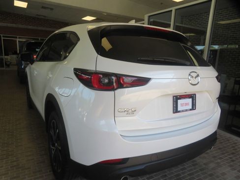 Used 2022 MAZDA CX-5 AWD 2.5 S w/ Premium Package image 6