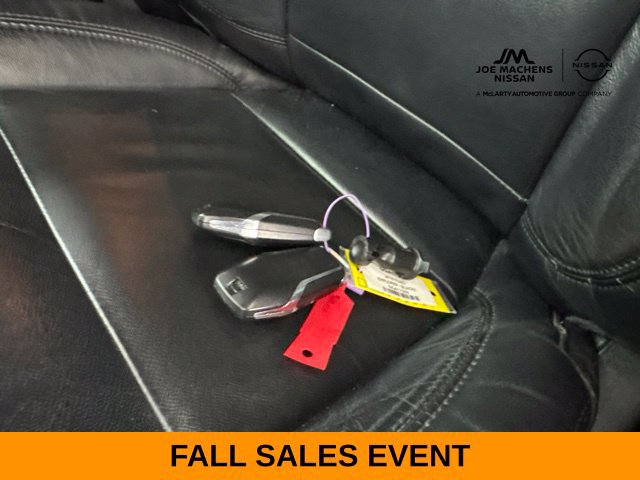 Used 2016 Ford Explorer XLT w/ Equipment Group 202A FWD image 57