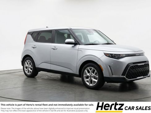 Used 2025 Kia Soul LX w/ LX Technology Package image 1