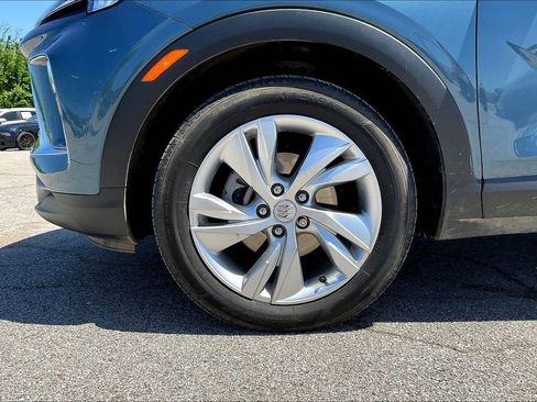 Used 2025 Buick Encore GX Preferred FWD image 8