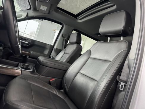 Used 2020 Chevrolet Silverado 1500 LT Trail Boss image 9