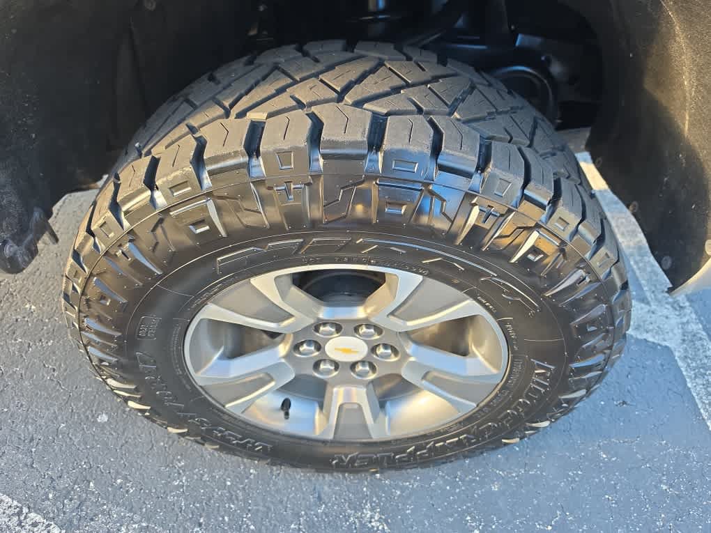 Used 2019 Chevrolet Colorado Z71 RWD image 18