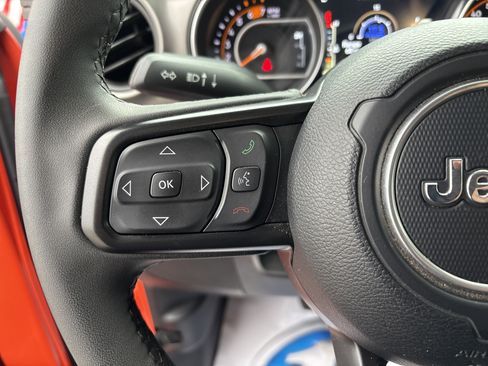 Certified 2023 Jeep Wrangler Willys image 17