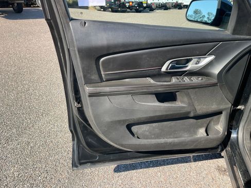 Used 2015 GMC Terrain SLE w/ LPO, Protection Package image 11