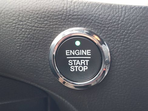 Used 2024 Ford Edge ST-Line AWD/4WD image 21