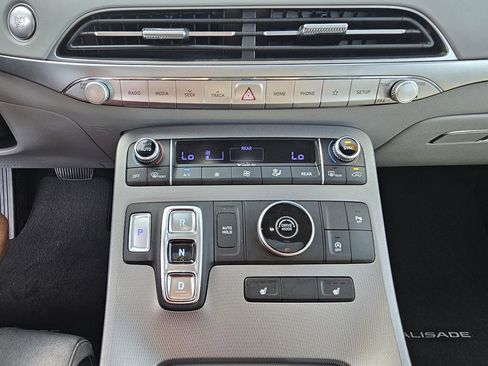 Used 2020 Hyundai Palisade SEL image 20