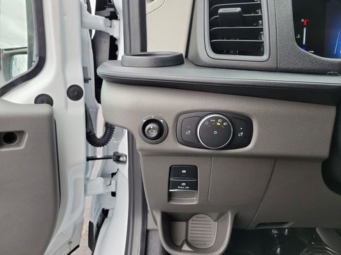 New 2026 Ford Transit 250 Low Roof image 19