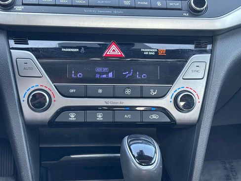Used 2017 Hyundai Elantra Limited w/ Limited Ultimate Package 05 FWD image 24