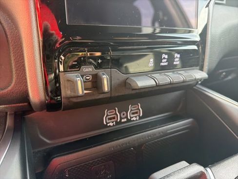 Certified 2025 RAM 1500 Big Horn AWD/4WD image 22