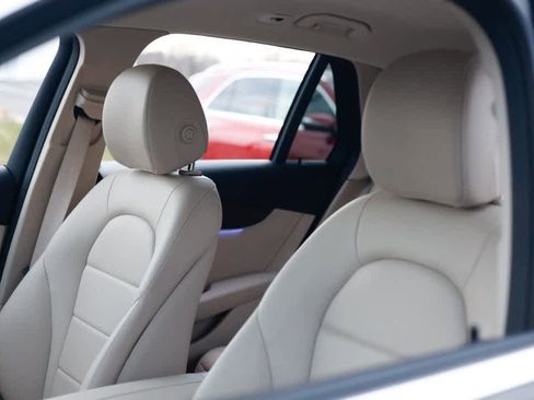 Certified 2022 Mercedes-Benz GLC 300 4MATIC image 14