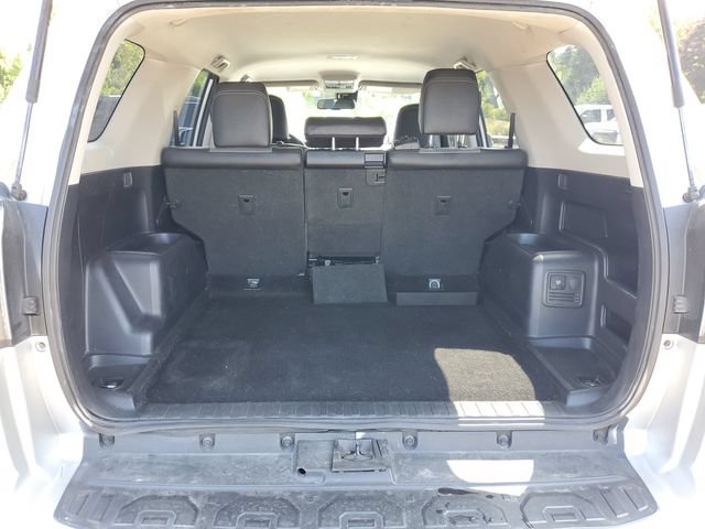 Used 2021 Toyota 4Runner SR5 Premium AWD/4WD image 8