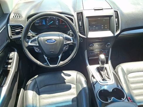 Used 2015 Ford Edge SEL w/ Equipment Group 201A AWD/4WD image 2