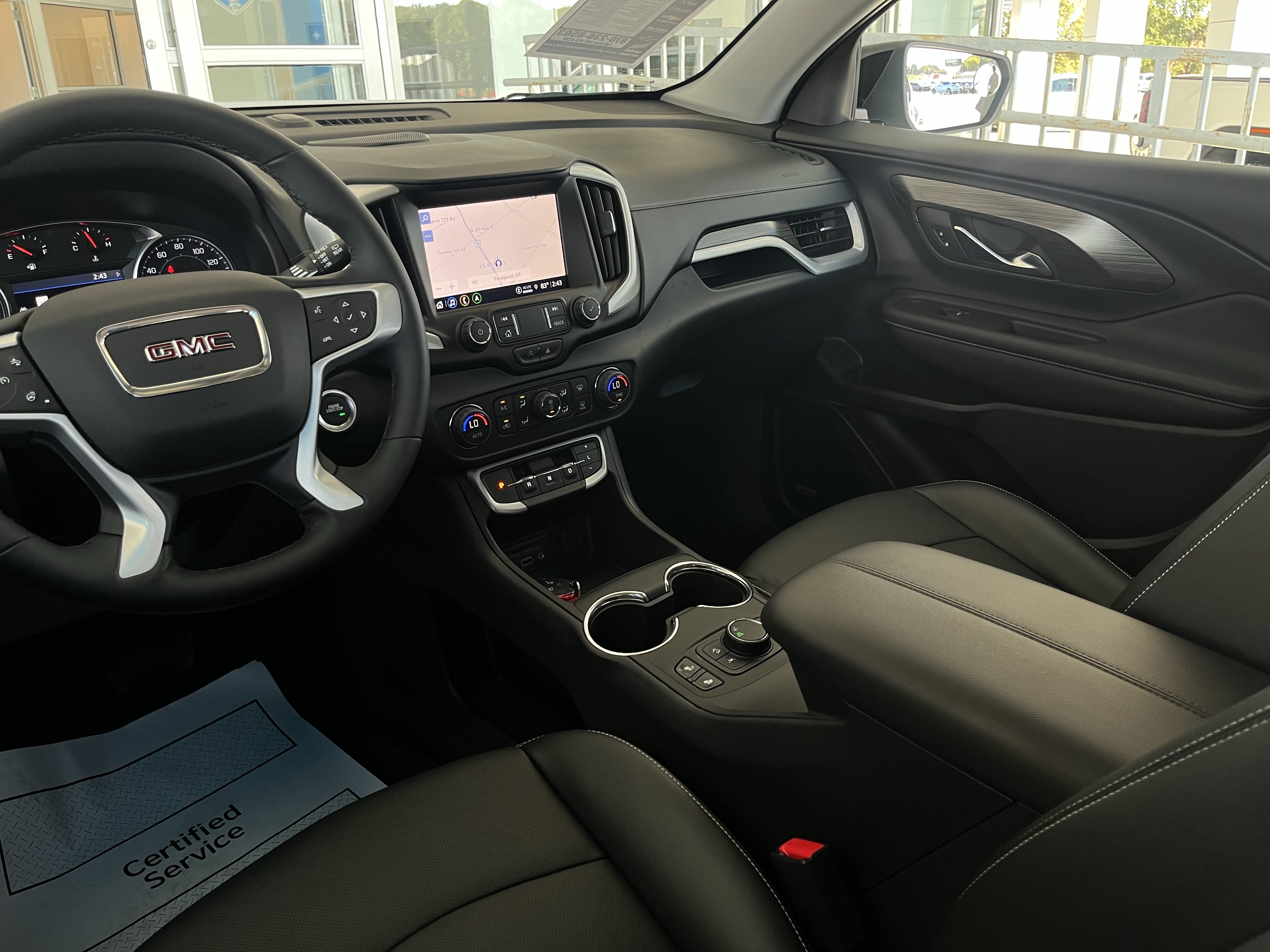Used 2023 GMC Terrain SLT w/ Infotainment Package II FWD image 7