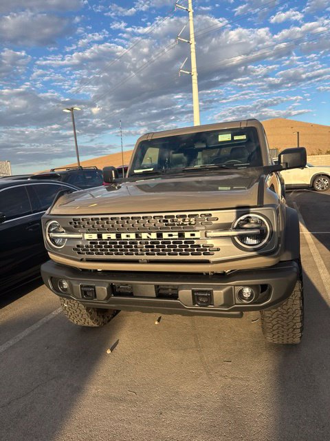 Used 2025 Ford Bronco Badlands AWD/4WD image 4