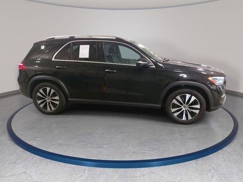 Used 2024 Mercedes-Benz GLE 350 4MATIC image 4