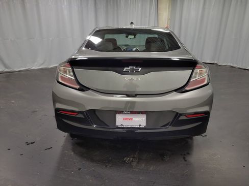 Used 2017 Chevrolet Volt LT w/ Comfort Package image 8
