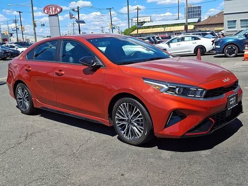 Certified 2023 Kia Forte GT-Line w/ GT-Line Technology Package FWD image 1