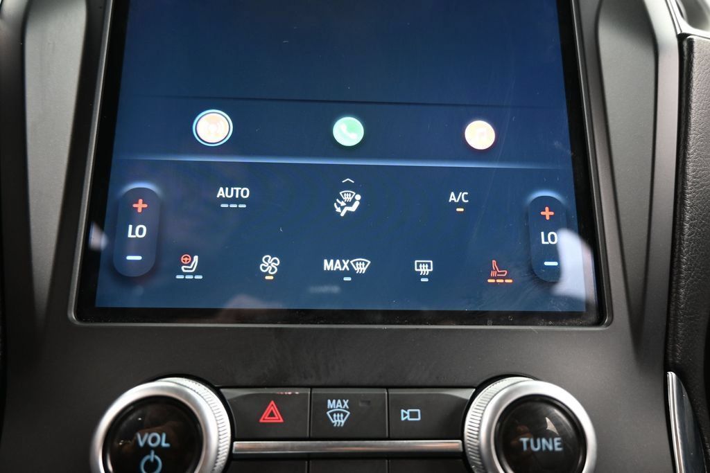 Used 2024 Ford Edge Titanium AWD/4WD image 26