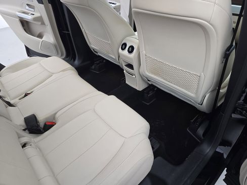 Certified 2021 Mercedes-Benz GLB 250 GLB 250 image 11