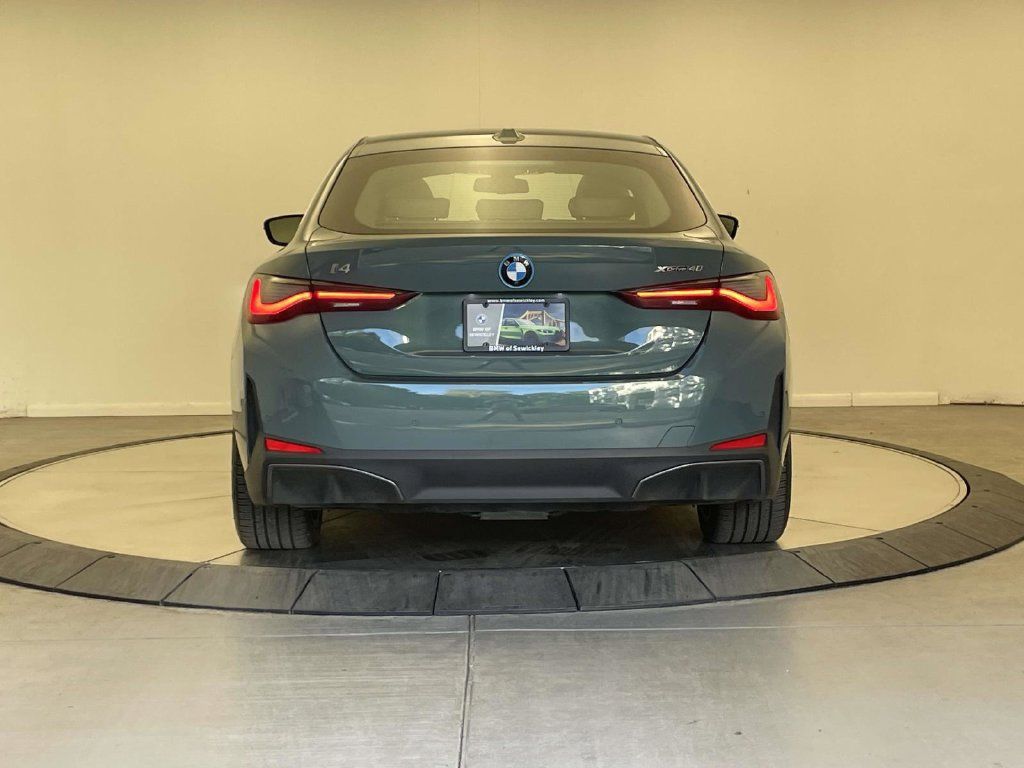 Used 2025 BMW i4 xDrive40i w/ Premium Package AWD/4WD image 4