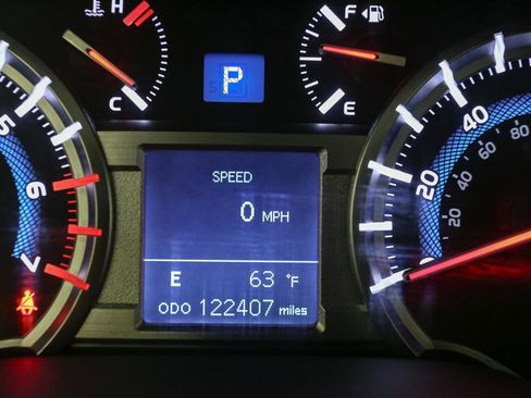 Used 2017 Toyota 4Runner TRD Off-Road Premium image 35