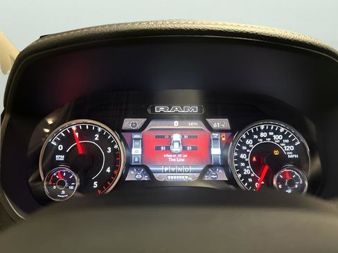 Certified 2024 RAM 2500 Laramie image 32