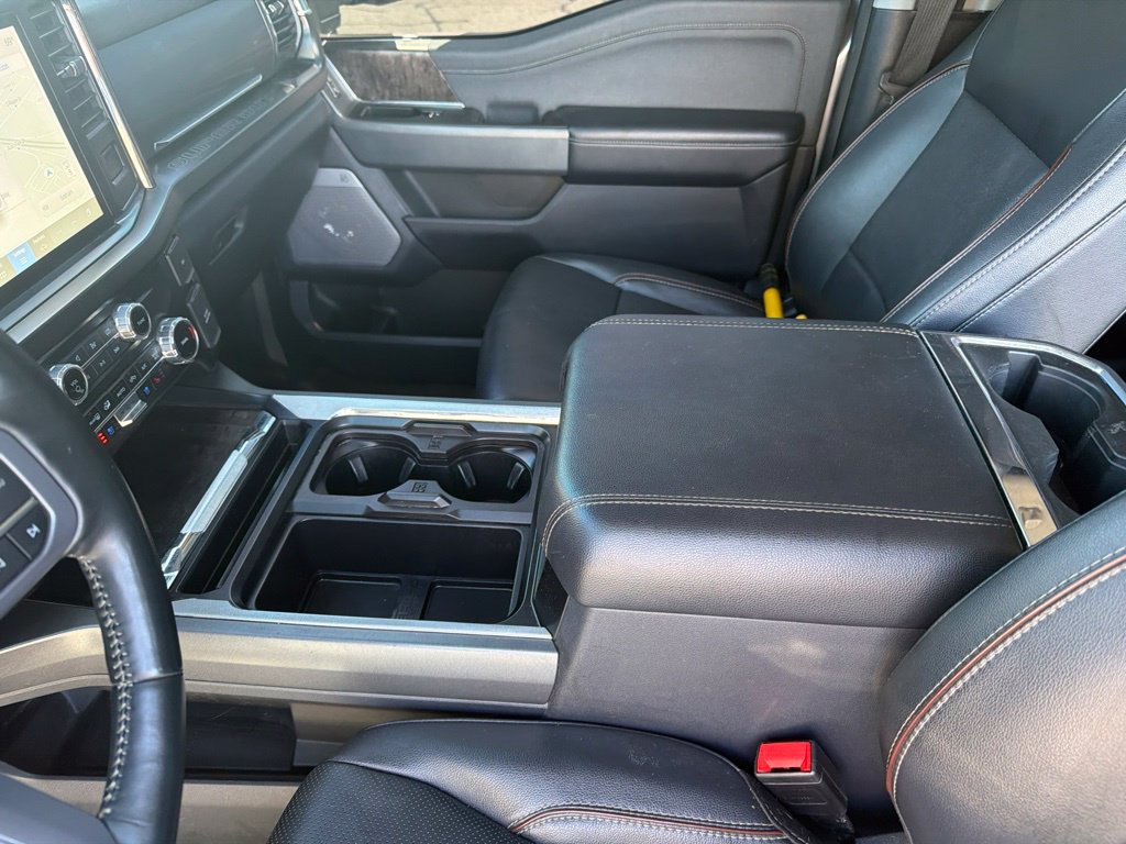 Used 2023 Ford F250 Lariat w/ Sport Appearance Package AWD/4WD image 19