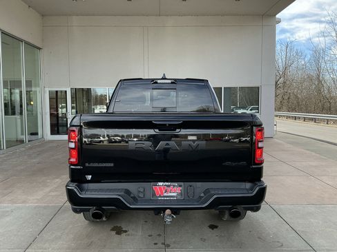 Used 2025 RAM 1500 Laramie w/ Night Edition image 21
