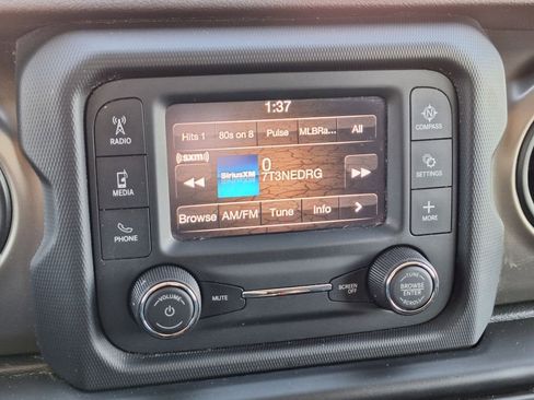 Used 2020 Jeep Wrangler Unlimited Sport image 18