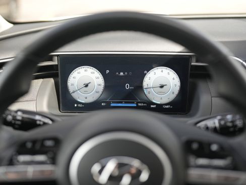 Used 2023 Hyundai Tucson SEL w/ Convenience Package image 13