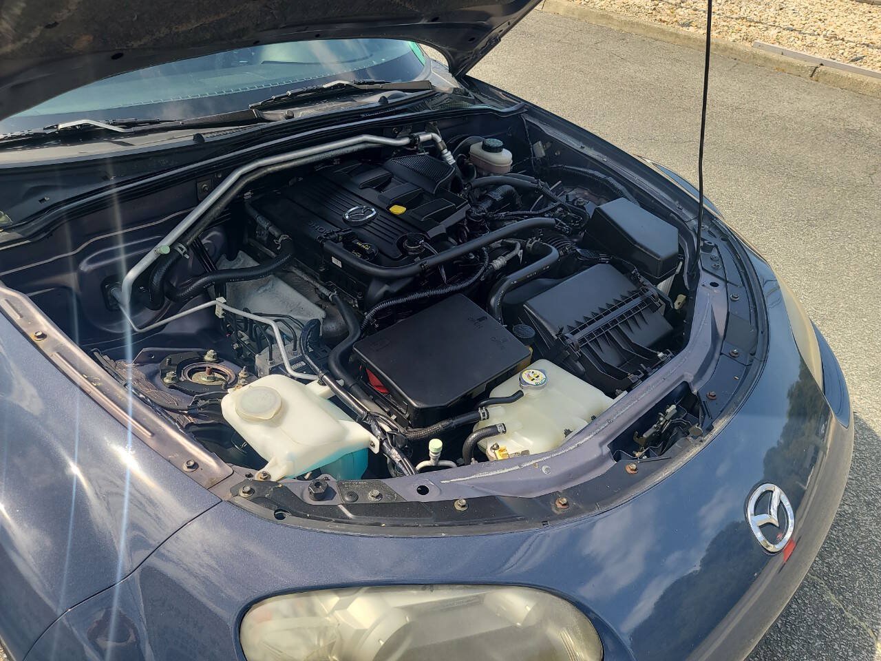 Used 2006 MAZDA MX-5 Miata Touring RWD image 27
