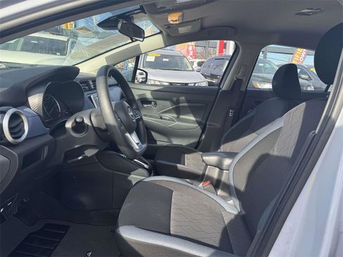 Used 2024 Nissan Versa SV w/ Trunk Package image 17