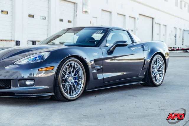 Used 2009 Chevrolet Corvette ZR1 w/ Preferred Equipment Group RWD image 64