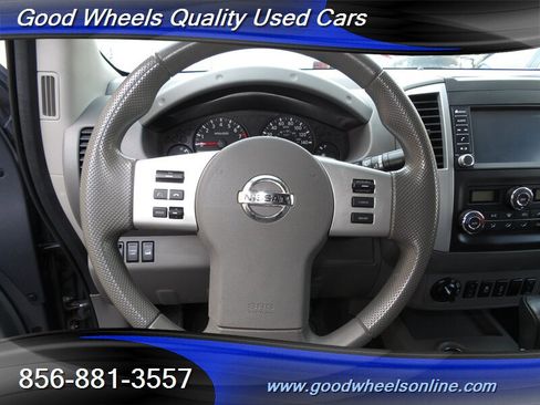 Used 2020 Nissan Frontier SV w/ Midnight Edition Floor Mats AWD/4WD image 17