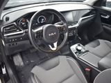 Used 2022 Kia Niro EX w/ Cold Weather Package image 5