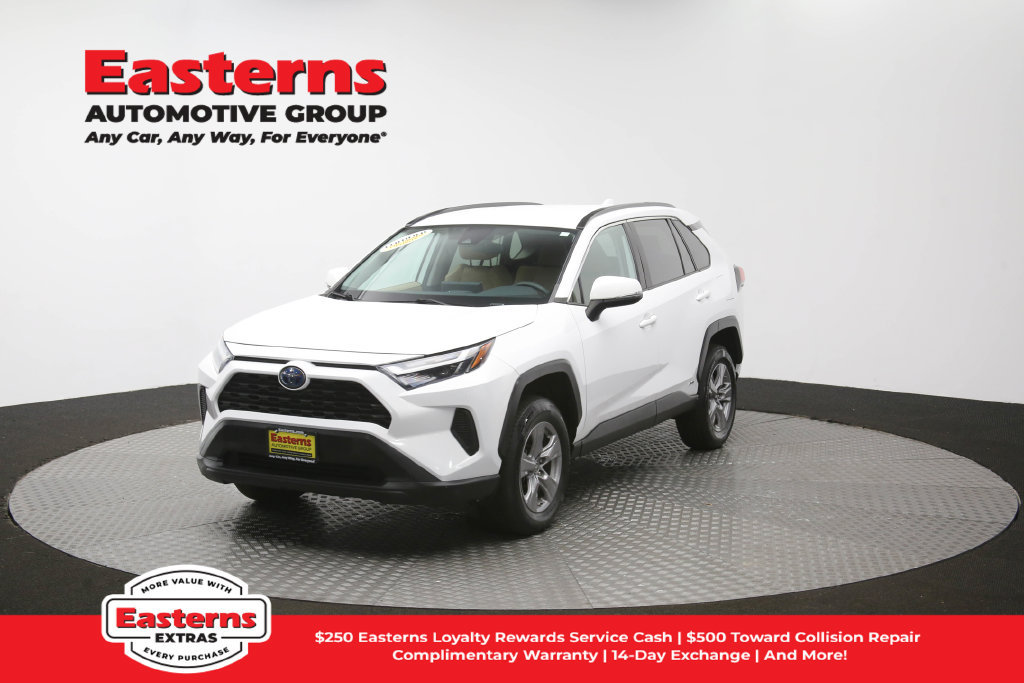 Used 2023 Toyota RAV4 LE AWD/4WD image 54