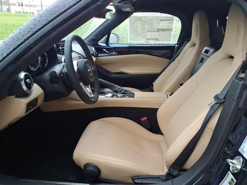 New 2026 MAZDA MX-5 Miata Grand Touring w/ Appearance Package RWD image 13