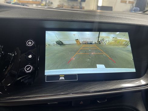 Certified 2023 Buick Envision Preferred image 14