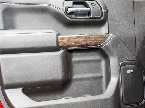 Used 2020 Chevrolet Silverado 1500 RST w/ All-Star Edition image 21