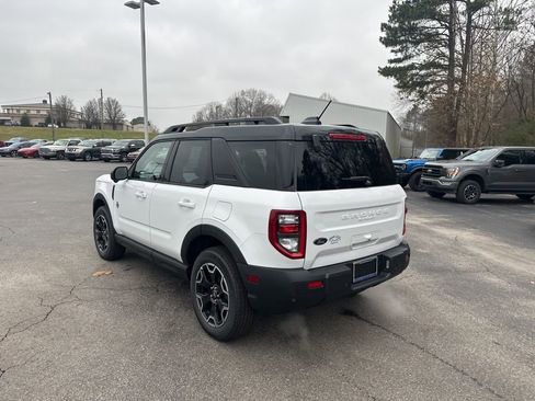 New 2025 Ford Bronco Sport Outer Banks w/ Outer Banks Tech Package+ image 5