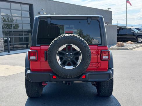 Used 2020 Jeep Wrangler Unlimited Rubicon AWD/4WD image 4