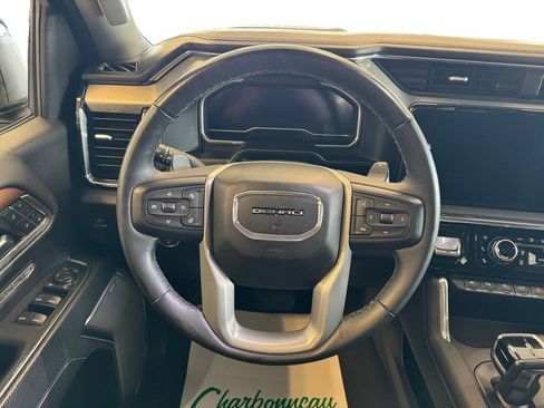 Used 2023 GMC Sierra 1500 Denali w/ Denali Reserve Package AWD/4WD image 13