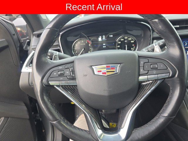 Used 2023 Cadillac XT6 Sport AWD/4WD image 9