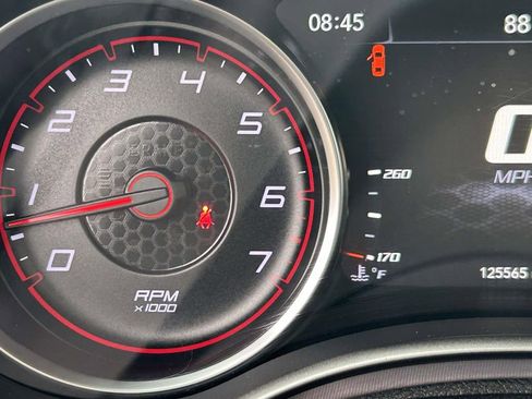 Used 2019 Dodge Charger Scat Pack w/ Plus Group RWD image 23